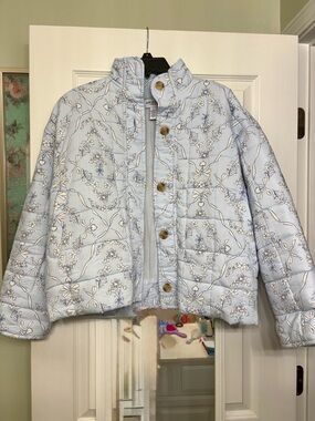 Arizona Jean Company Light Blue Quilted Floral Puffer Jacket